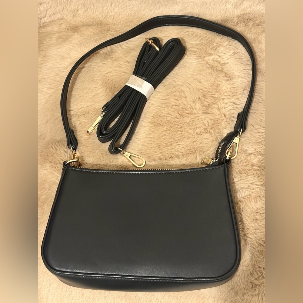 🔥New🔥Black Shoulder Baguette Bag with Gold Accents